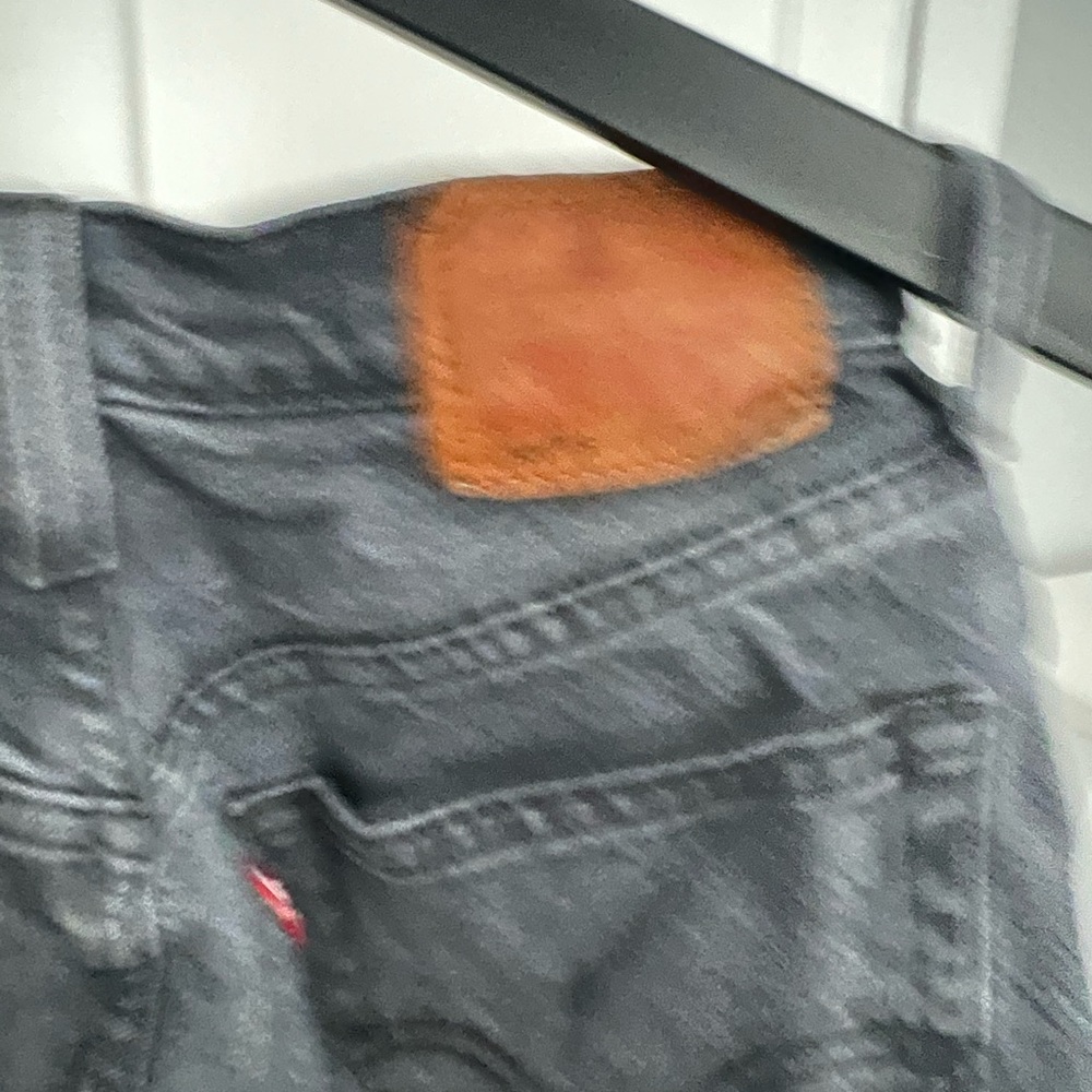 Levi’s 501 Skinny Jeans - Picture 3 of 4